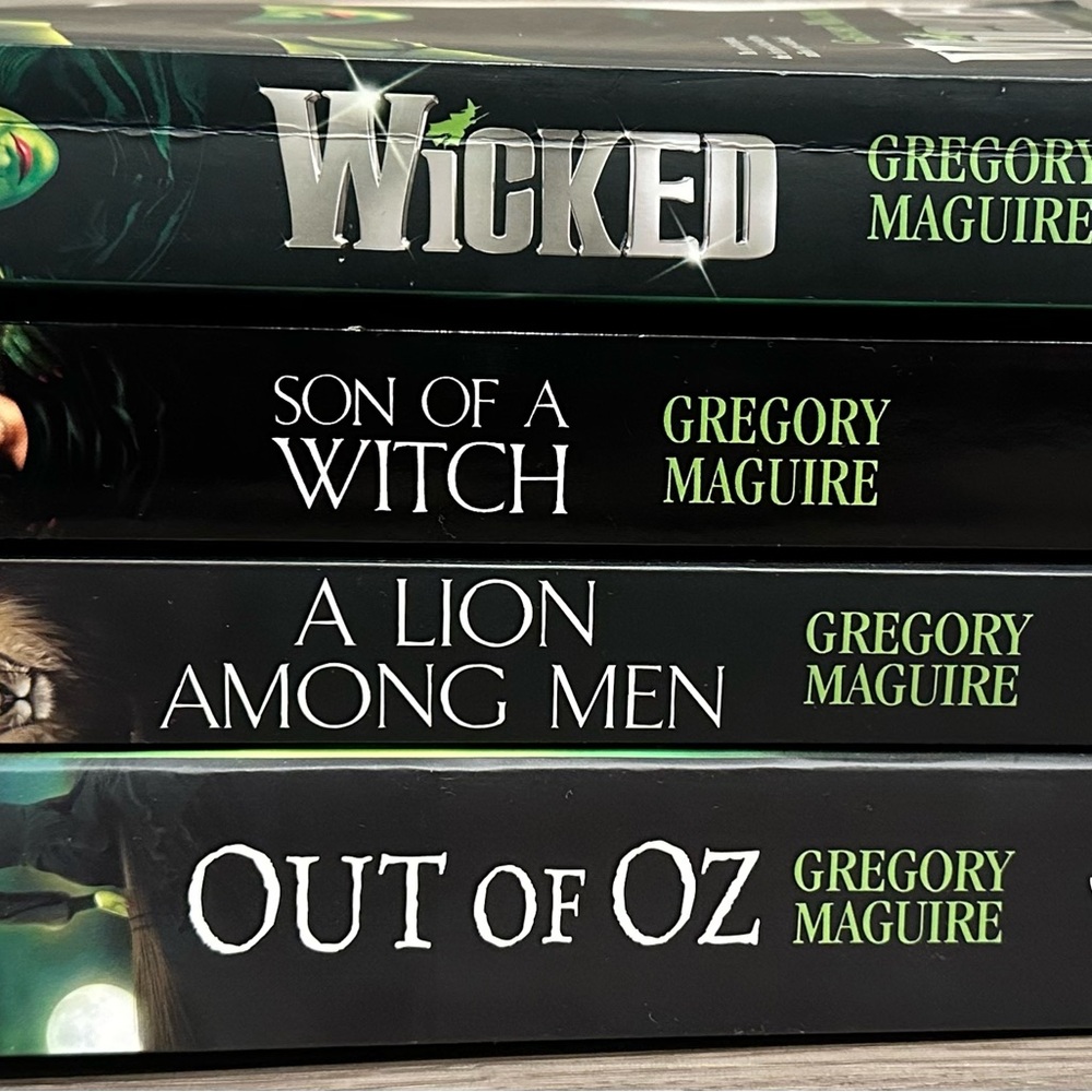 Wicked Series by Gregory Maguire
(Paperback)